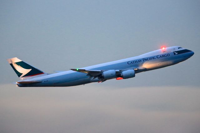 BOEING 747-8 (B-LJH)