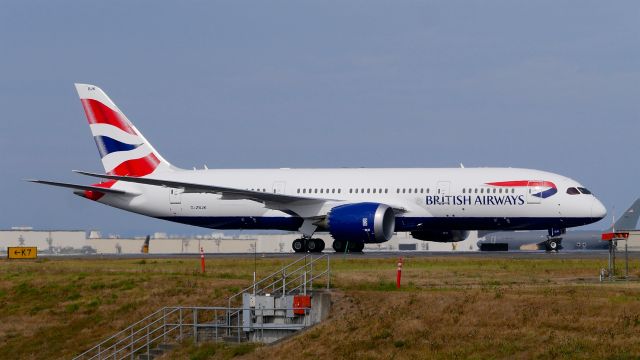 Boeing 787-8 (G-ZBJK) - BOE949 taxis on Rwy 16R after a RTO test on 8.29.18. (ln 733 / cn 60630).