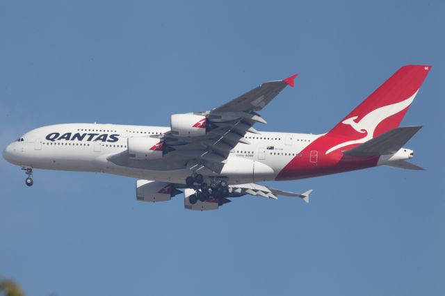 Airbus A380-800 (VH-OQE)