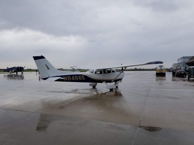 Cessna Skyhawk (N8466E) - May 18, 2019 @ the TBM Avenger Reunion