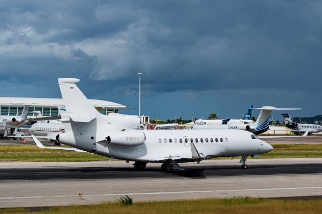 Dassault Falcon 7X (N950X)