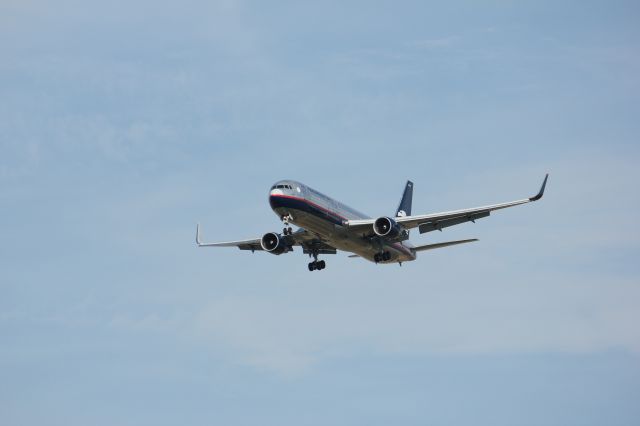 BOEING 767-200 (XA-APB)