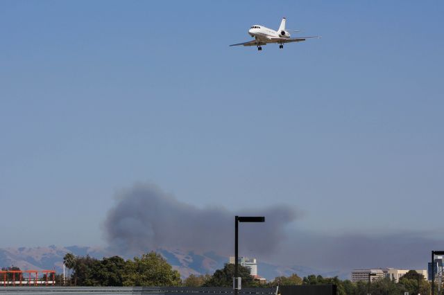 Dassault Falcon 2000 (N245QS)