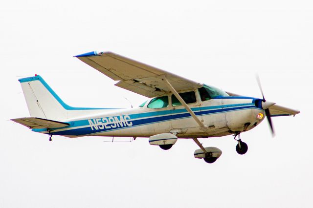 Cessna Skyhawk (N529MC)