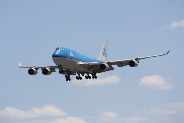 Boeing 747-400 — - Landing At Lester B. Pearson Intl Airport,Toronto,Canada,CYYZ/YYZ