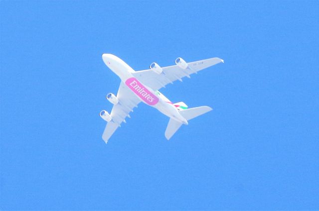 Airbus A380-800 (A6-EOK)