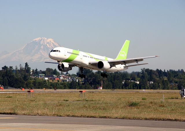 Boeing 757-200 (N640DL)