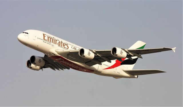 Airbus A380-800 (A6-EDH) - From the roof of the JW Marriott Dubai 