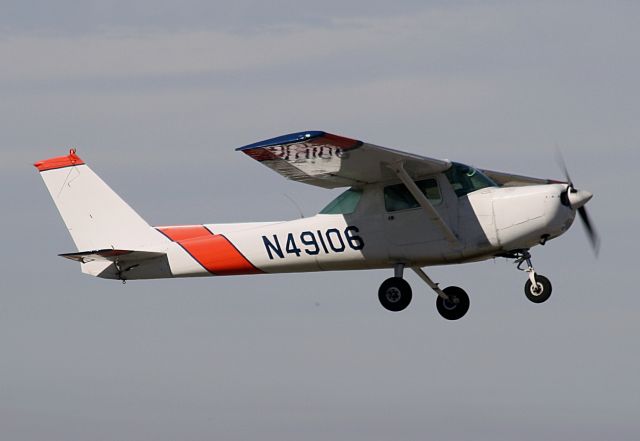 Cessna 152 (N49106)