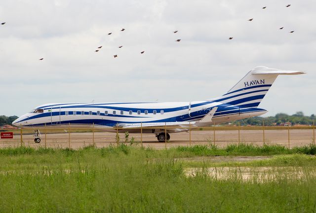 Bombardier Global Express (PP-LHG)
