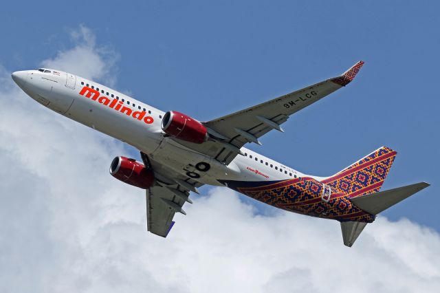 Boeing 737-700 (9M-LCG)