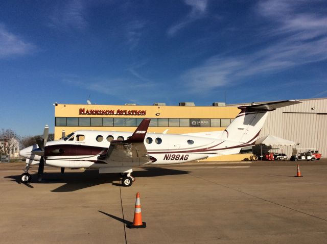 Beechcraft 35 Bonanza (N198AG) - Beechcraft King Air 350i