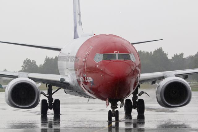 Boeing 737-800 (LN-DYJ)