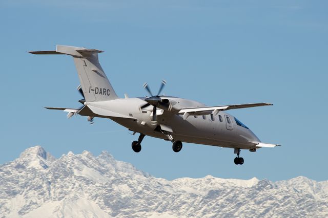 Piaggio P.180 Avanti (I-DARC)