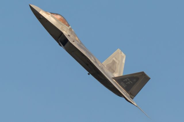 Lockheed F-22 Raptor (08-4156) - The Raptor showing off at Oshkosh for EAA Airventure 2019.