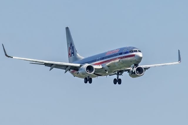 Boeing 737-800 (N862NN)