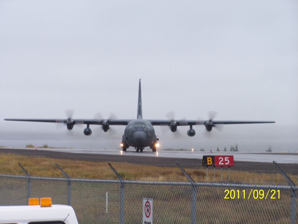 — — - Hercules Landed in Kuujjuaq, Nunavik