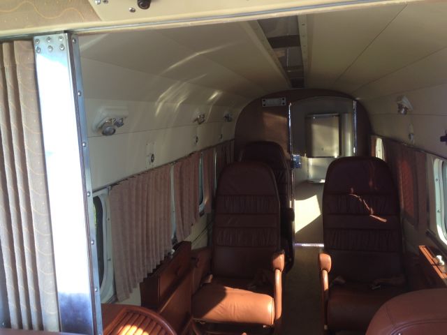 Beechcraft 18 (N930R)