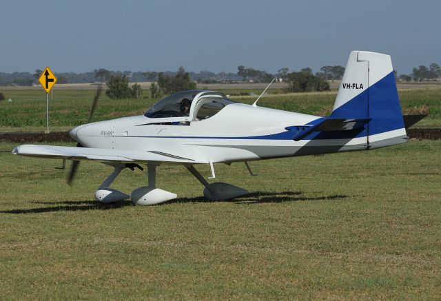 Vans RV-9 (VH-FLA)