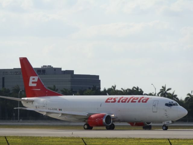 BOEING 737-300 (XA-GGB)