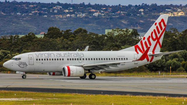 Boeing 737-700 (VH-VBY)