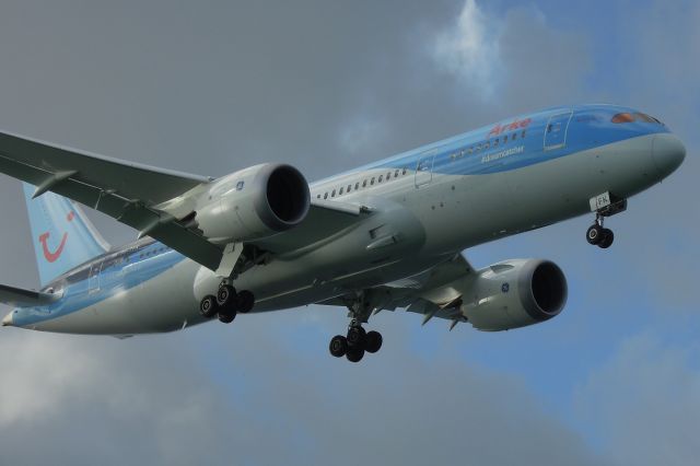 Boeing 787-8 (PH-TFK) - On approach to Flamingo International Airport in Bonaire