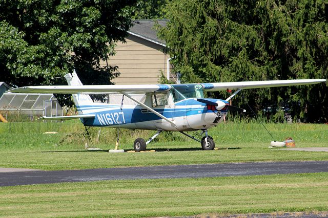 Cessna Commuter (N16127)