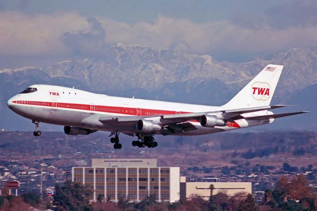 BOEING 747-100 (N93113) - TWA 747-131 N93113 on approach to land at Los Angeles International on December 29, 1974. It first flew on October 5, 1970. Its construction number is 20080. It was delivered to TWA on October 22, 1970. TWA returned it to Boeing on March 31, 1975. Boeing converted it to a freighter and sold it to the Iranian Air Force as 5-282 in May 1975. It is used as a tanker.