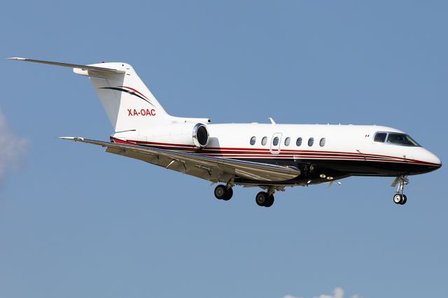 Hawker Beechcraft 4000 (XA-OAC)