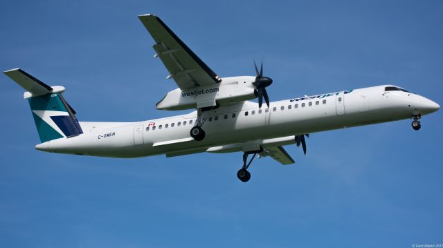 de Havilland Dash 8-400 (C-GWEN)