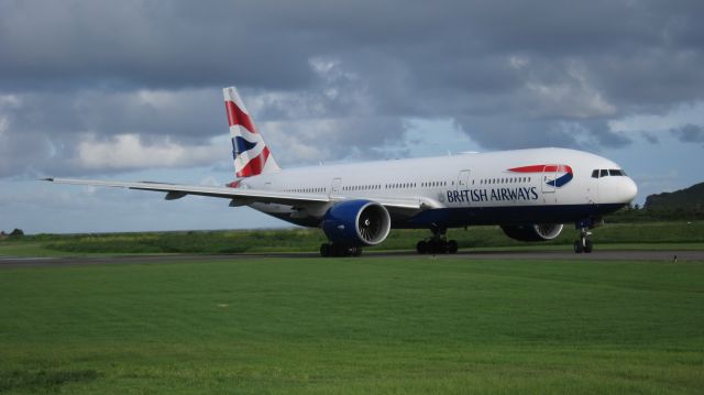 Boeing 777-200 (G-VIIP)