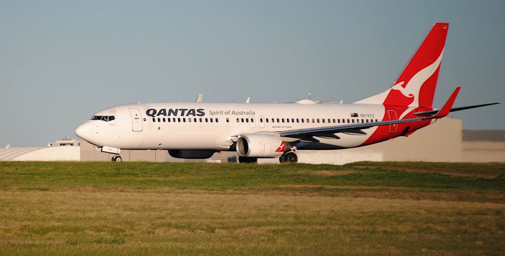 Boeing 737-800 (VH-VYZ)