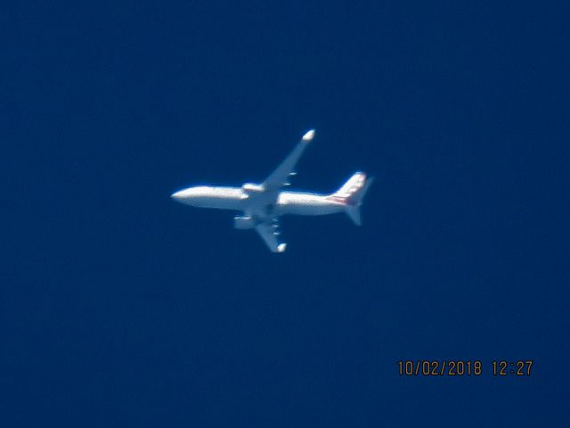 Boeing 737-800 (N907AN)