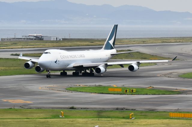 Boeing 747-400 (B-LIB)