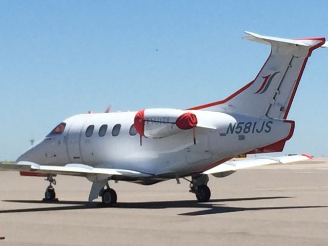 Embraer Phenom 100 (N581JS)