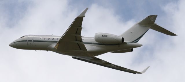 Bombardier Global Express (N10SL)