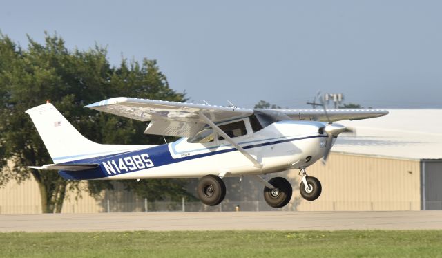 Cessna Skylane (N1498S) - Airventure 2017