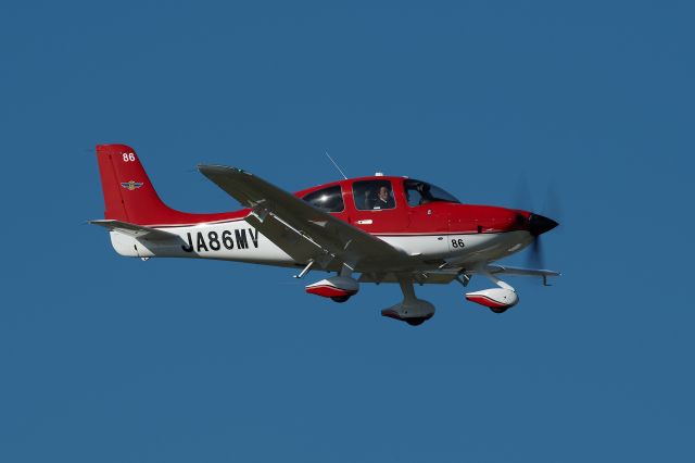 Cirrus SR-22 (JA86MV) - Cirrus SR22br /Civil Aviation College(MIYAZAKI.JPN)br /独立行政法人 航空大学校