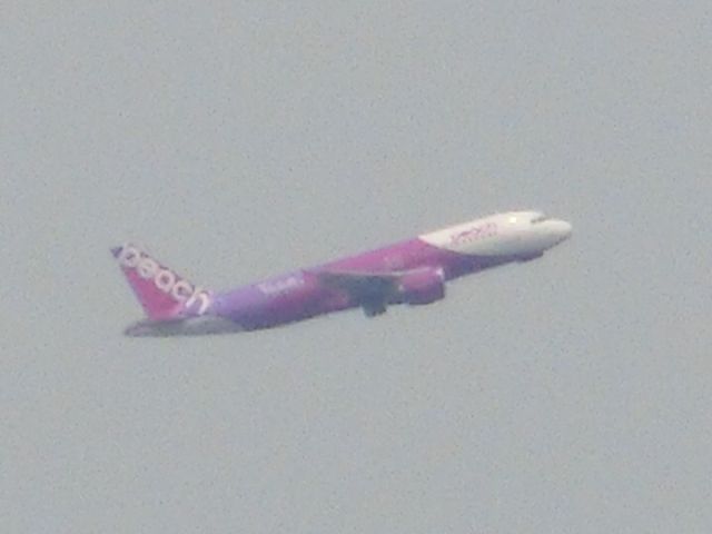 JA814P — - 対岸から。br /沖縄／那覇へ行きました。