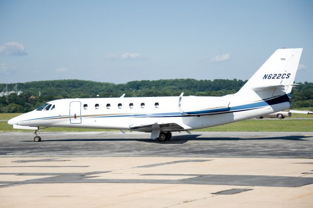 Cessna Citation Sovereign (N622CS) - Seen at KFDK on 7/15/2011.