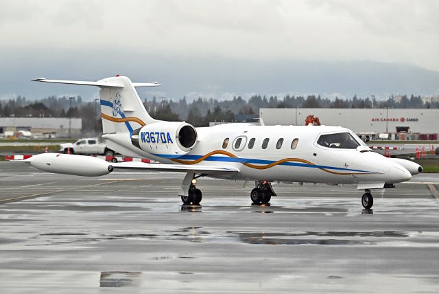 Learjet 35 (N367DA)