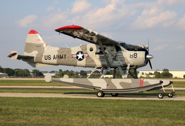 — — - DeHavilland Canada Beaver on float and US Army markings moves along the show taxi-line during EAA AirVenture 2018 Monday 23-July-2018