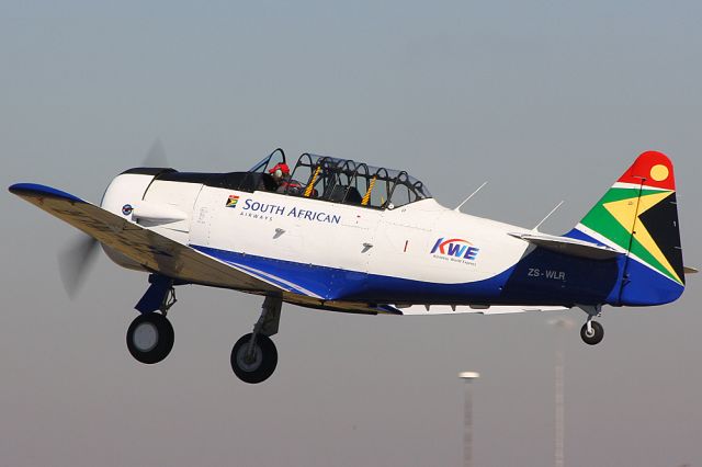 North American T-6 Texan (ZS-WLR)