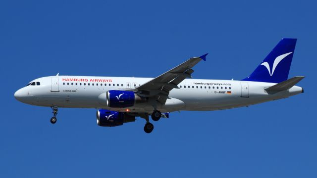 Airbus A320 (D-AHHF)