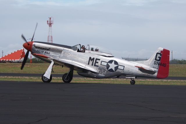 North American P-51 Mustang (N7132A)