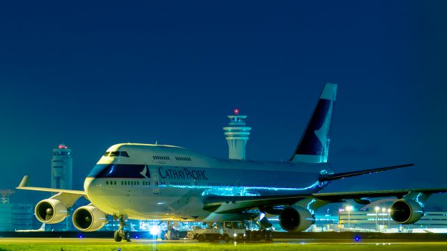 Boeing 747-400 (B-HKT)