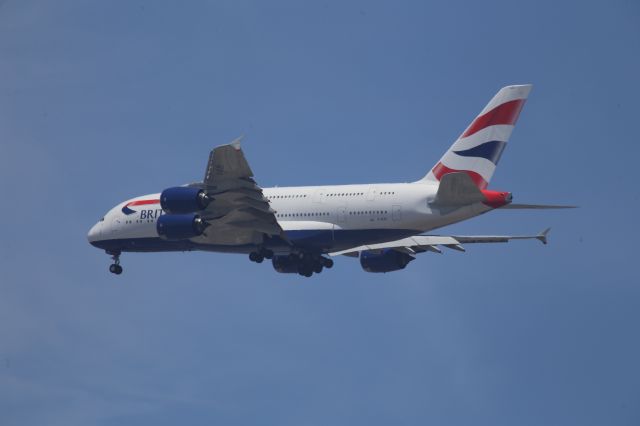 Airbus A380-800 (G-XLEC)