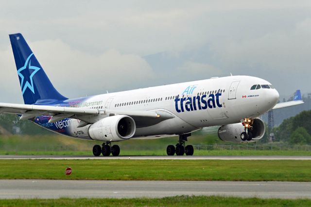 Airbus A330-200 (C-GTSI)