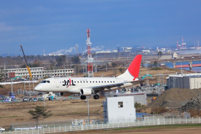 Embraer 170/175 (JA218J)