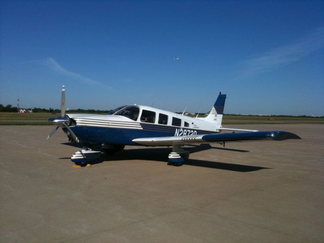 Piper Saratoga (N2872D)